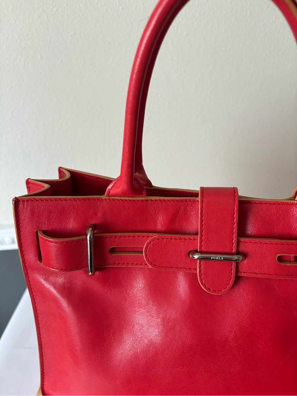 Furla Vintage Italian Cherry Red Leather Tote with Belt-Style Accent - Picture 5 of 9